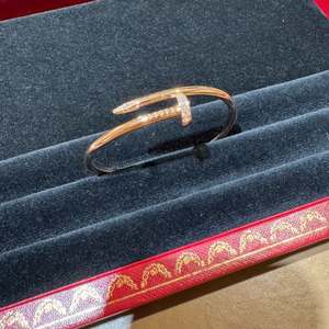 까르띠에 저스트 앵끌루 팔찌 로골 16호