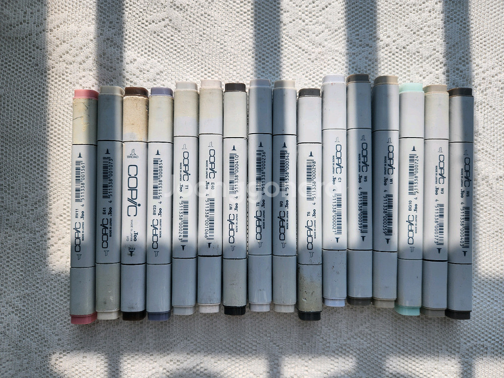 코픽 클래식 12색 세트+16개 총28개--1