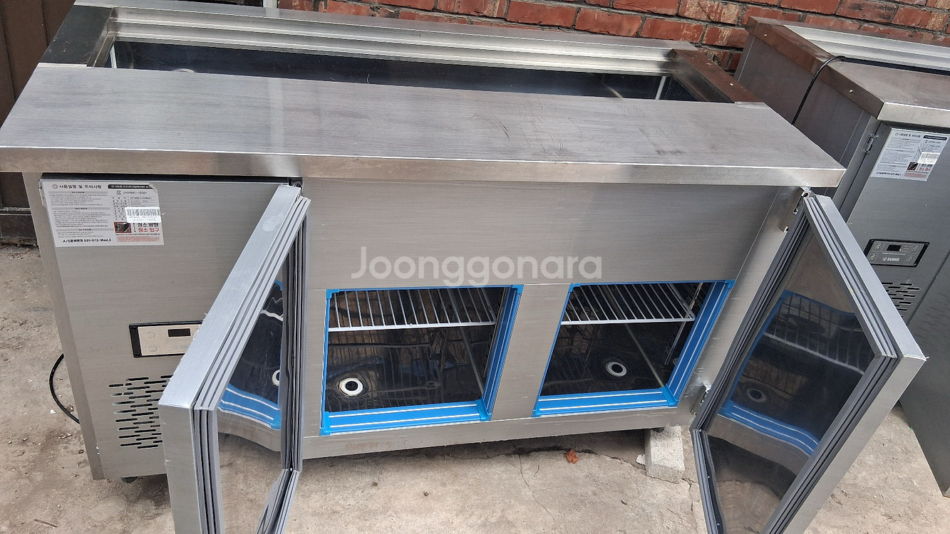 냉장 쇼케이스 추가 된 업소용 테이블 냉장고 1500--3