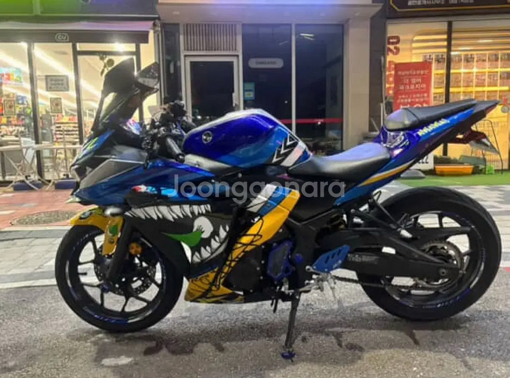 야마하 R3 스포츠바이크--4