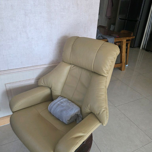 1인용가죽리클라이너 의자