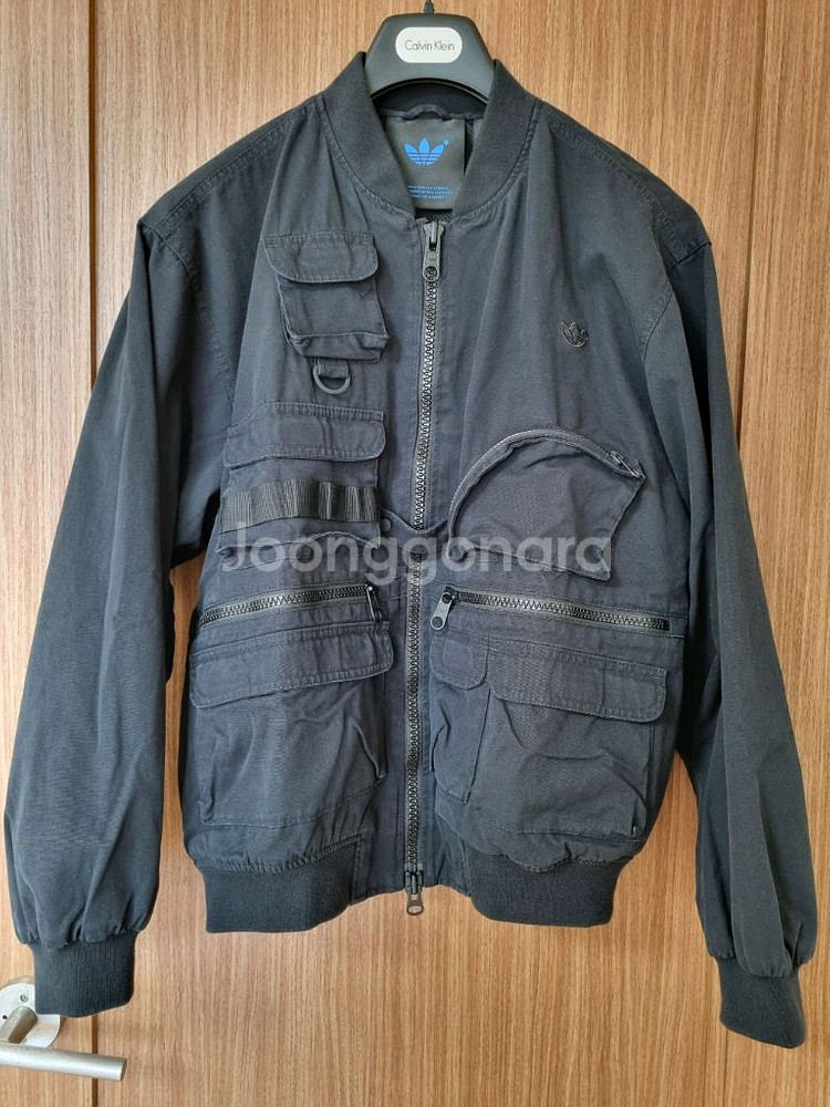 adidas 아디다스 오리지널 불꽃 오버핏 블랙 MA1 봄버 점퍼 국내 103 ~ 105사이즈 새제품 판매합니다~!--0