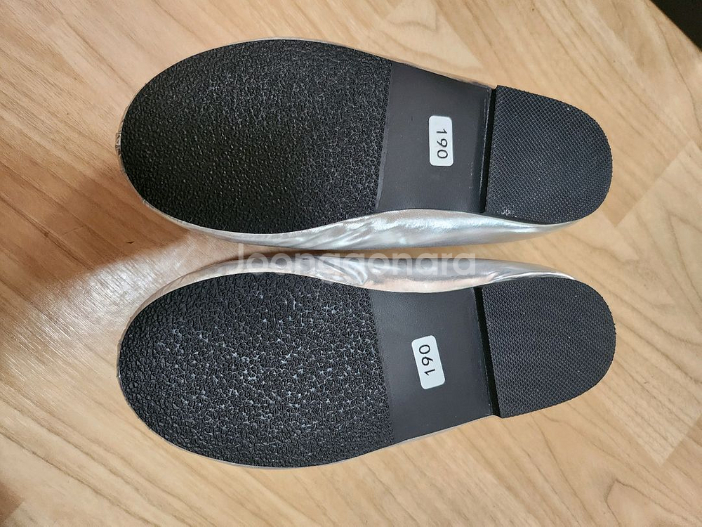 미미씨엘 패딩 리본 구두 190 새상품--1