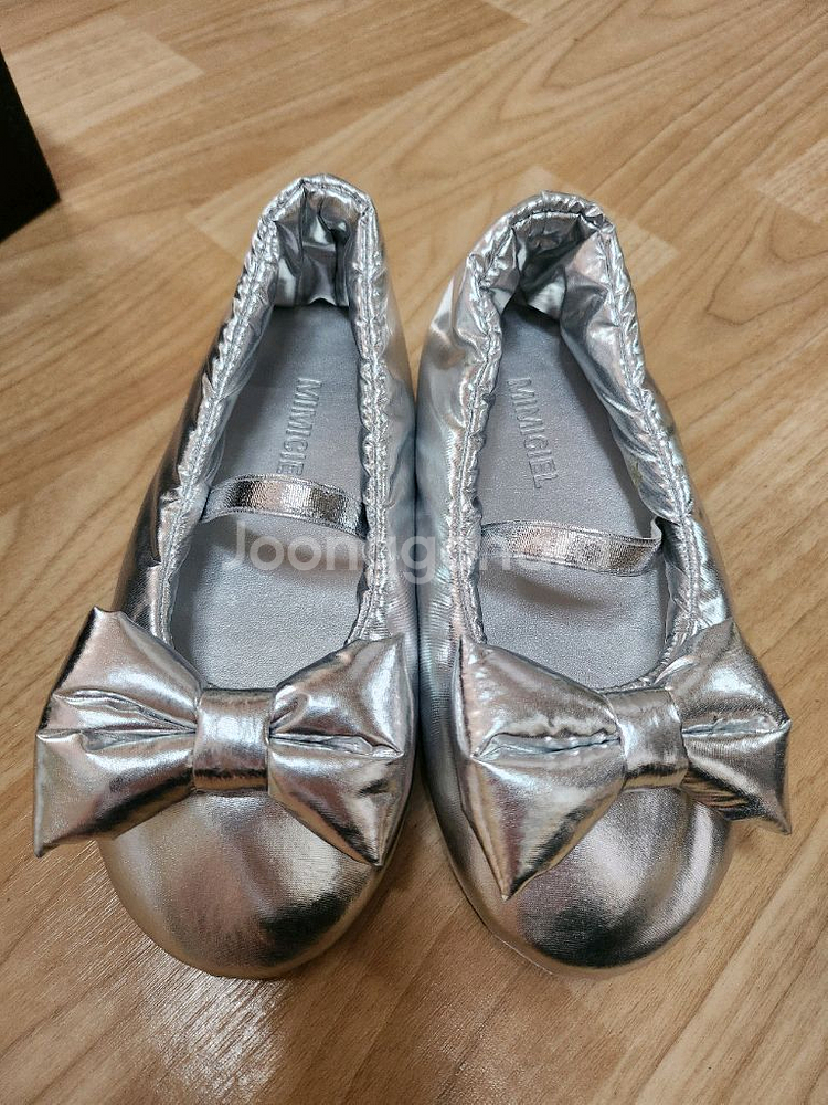 미미씨엘 패딩 리본 구두 190 새상품--0