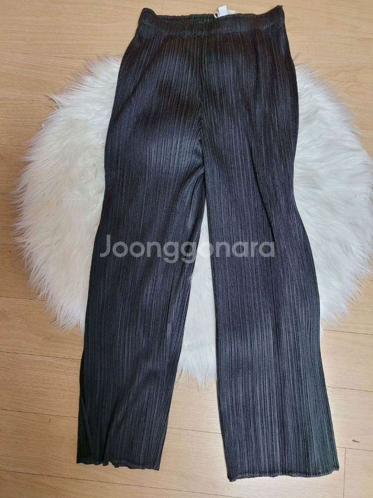 이세이미야케 플리츠플리즈 바지 7월 먼슬리 팬츠 블랙 2사이즈--2