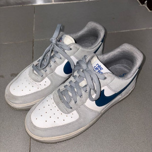 나이키 에어포스1 애슬레틱 스모크그레이 250