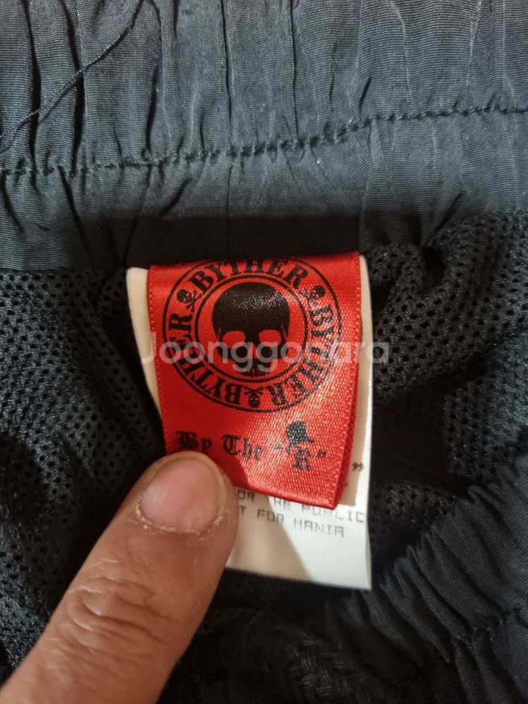 바이더알 해골패치 조거팬츠 블랙 M-L사이즈 팔아요--2