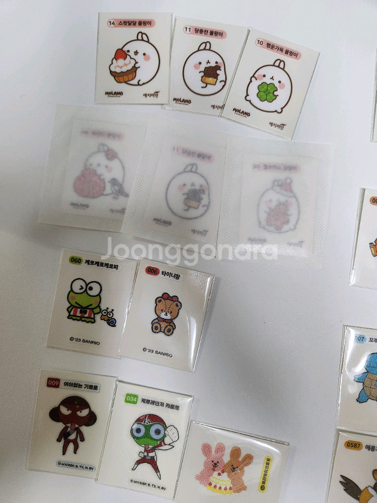 포켓몬, 몰랑이, 에스더버니 등 띠부씰--1