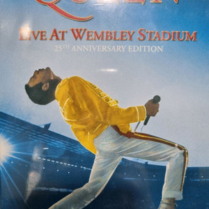 퀸 라이브 아 AT 웸블리 스타디움 DVD/CD 세트