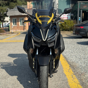 특가) 23년 XMAX300 배달셋팅 저렴히 판매합니다.