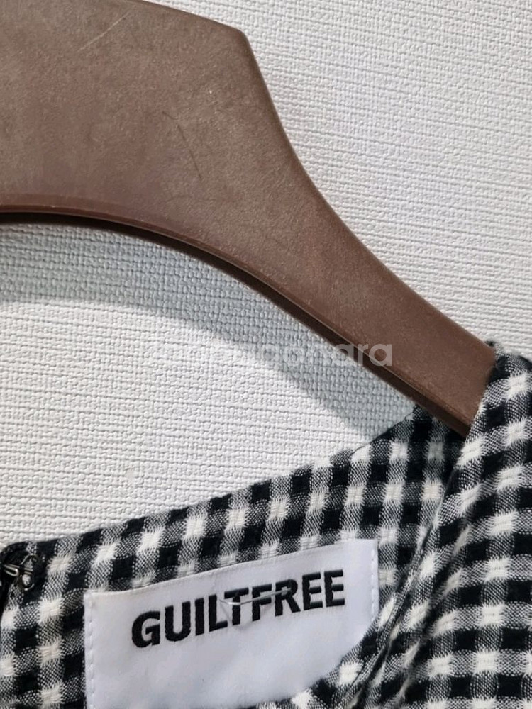 GUILTFREE 깅엄체크 퍼프 원피스 M--4
