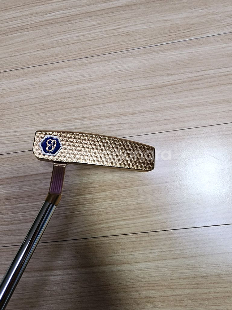 베티나르디 퀸비 퍼터--0