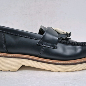 닥터마틴 아드리안 로퍼 240