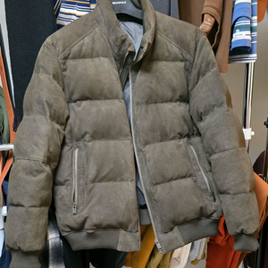 빈폴 스웨이드 가죽 구스다운 아우터 브라운 판매해요.