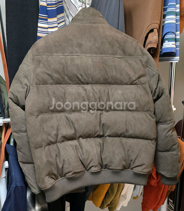 빈폴 스웨이드 가죽 구스다운 아우터 브라운 판매해요.--1