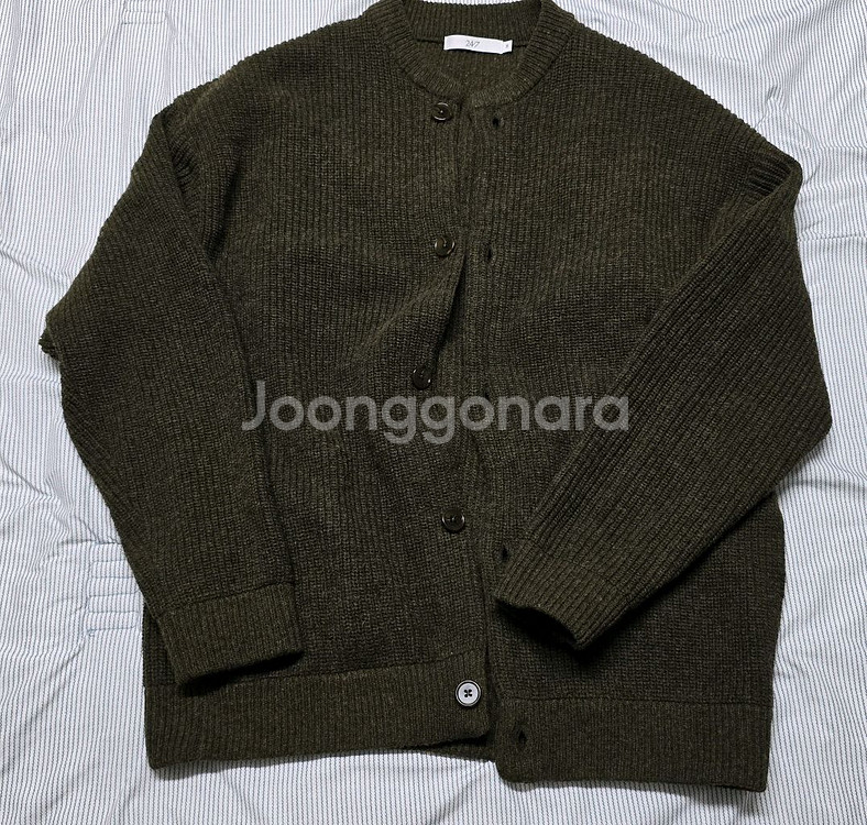 빈폴 스웨이드 가죽 구스다운 아우터 브라운 판매해요.--5