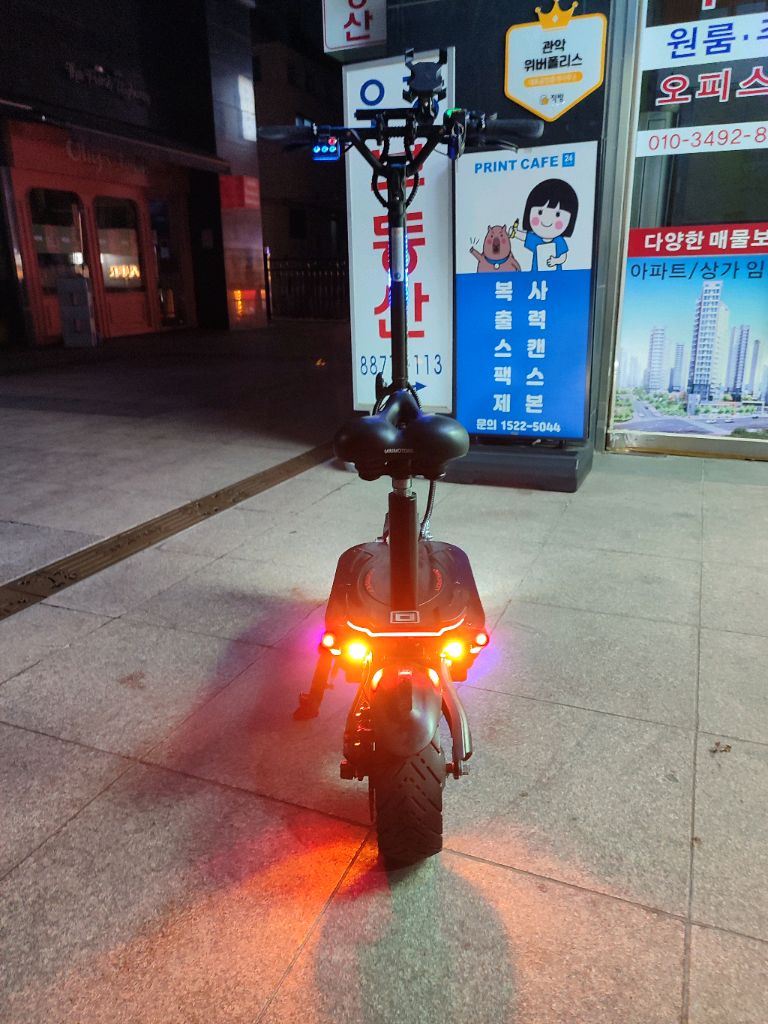 1200키로 주행미만 국산배터리셀 듀얼트론 썬더2