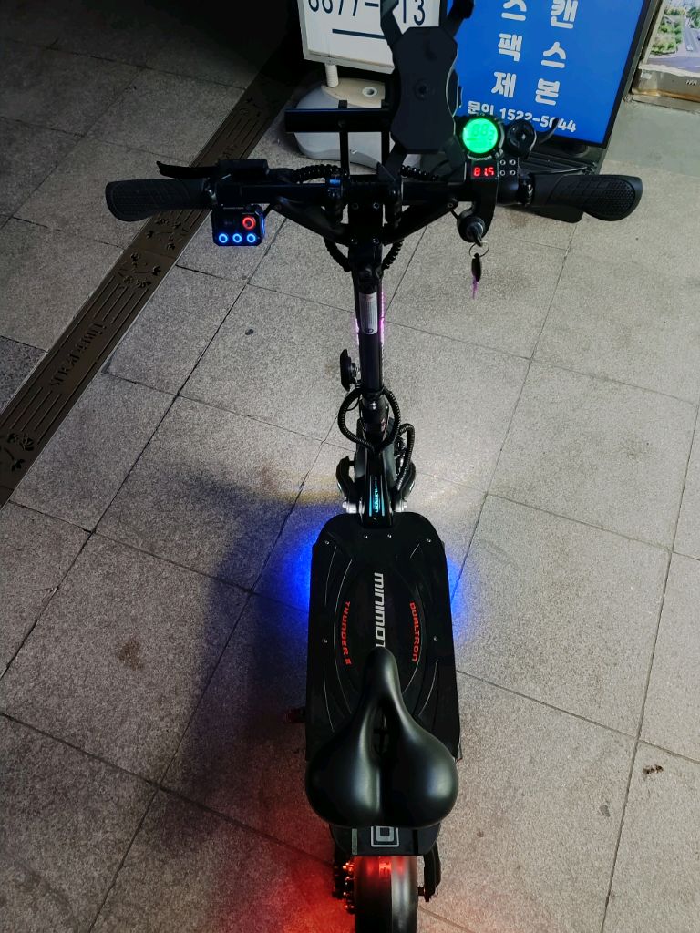 1200키로 주행미만 국산배터리셀 듀얼트론 썬더2