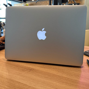 맥북에어 13인치 2012년형