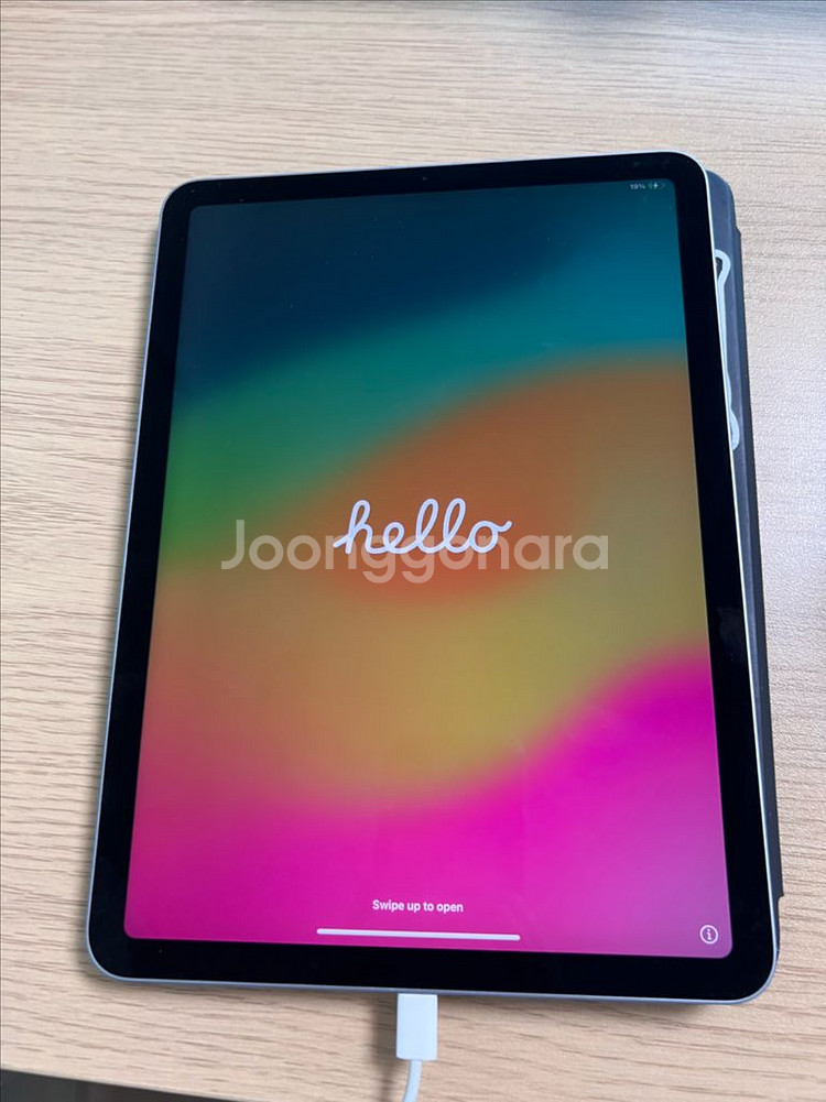 아이패드 에어 4세대 256GB + 14만원상당 정품 스마트키보드--0