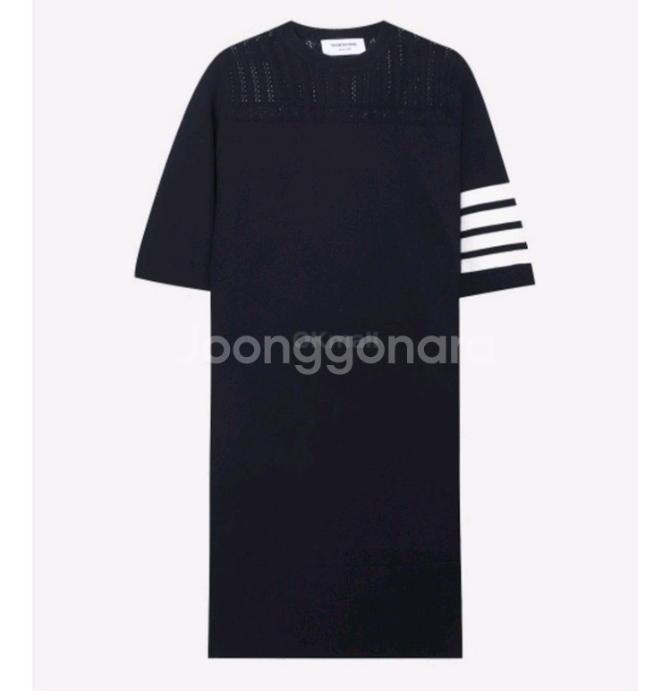 톰브라운 4바 스트라이프 헥터 메달리온 원피스--0