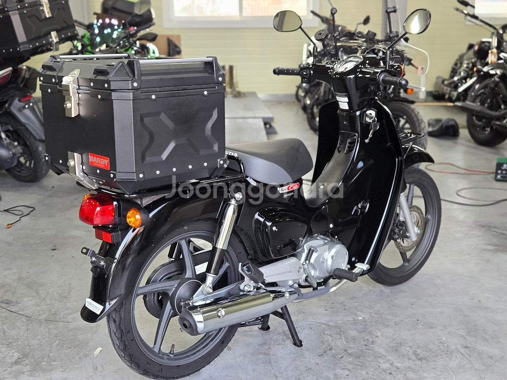 25년식 혼다 슈퍼커브 110 셋팅차량 판매합니다--2