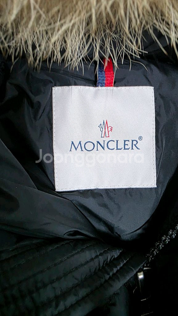 [새상품급,4]몽클레어 클루니 블랙 리얼퍼--2