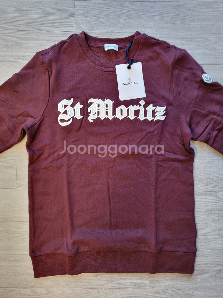 몽클레어 맨투맨 티셔츠--0