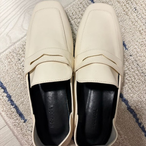 아이보리 로퍼 245