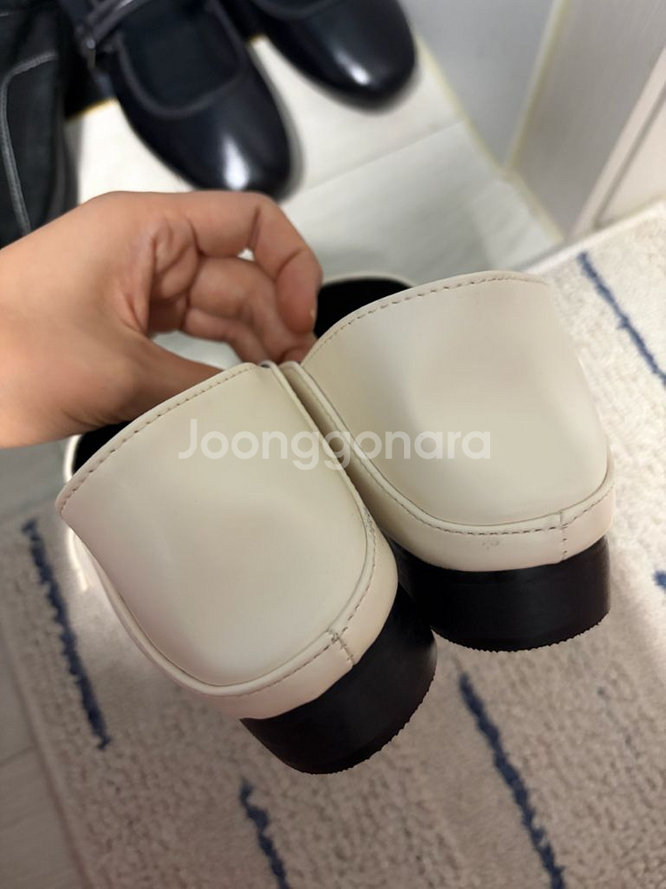 아이보리 로퍼 245--1