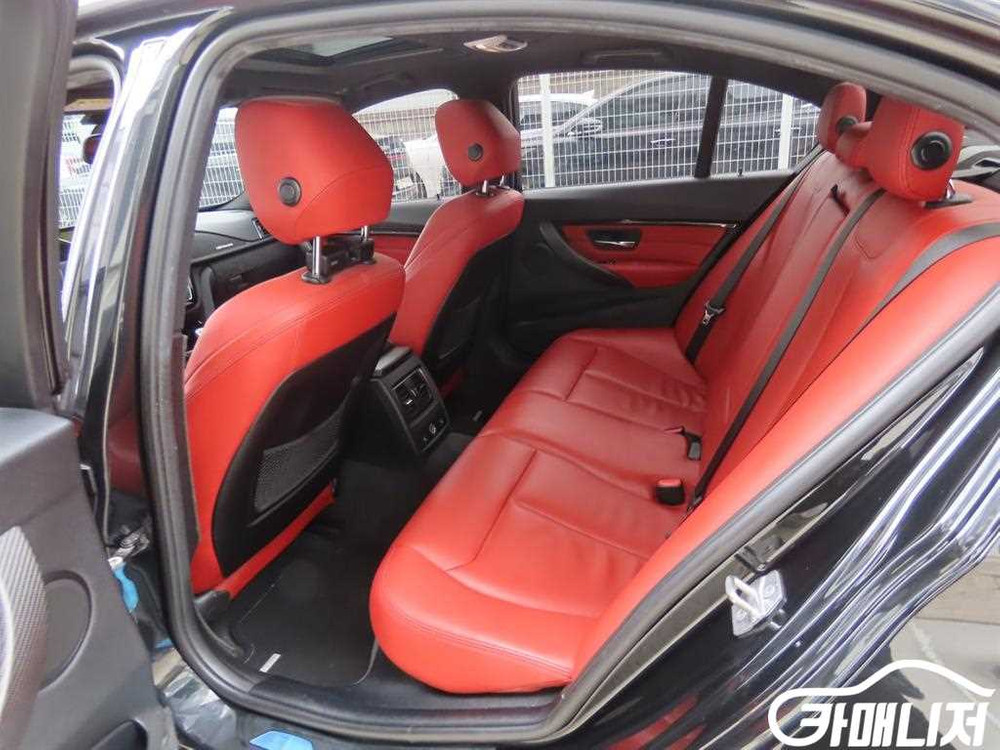 [BMW]3시리즈 (F30) 328i M 스포츠 (5인승) #앱특가--5