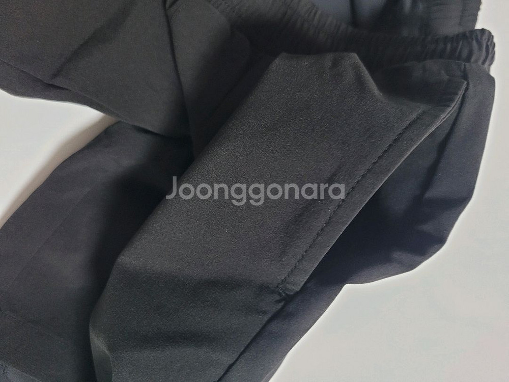 새상품)디스커버리 키즈 래쉬가드 세트 130--8