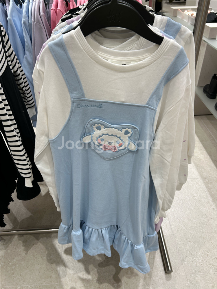 에첸엠 h&m 여아 산리오 시나모를 원피스--7