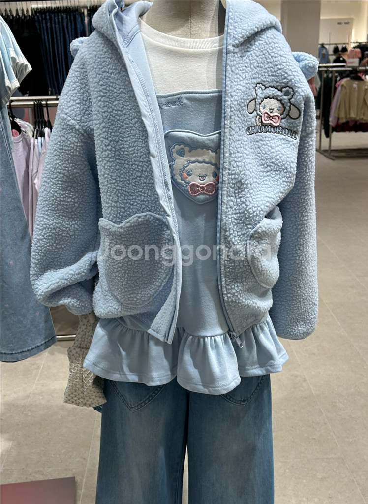 에첸엠 h&m 여아 산리오 시나모를 원피스--8