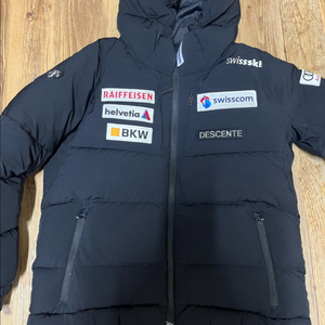 데상트 영애슬릿 아우디 레플리카 패딩 점퍼 자켓 140 주니어 숏다운 다운 스키 스키팀 스키복