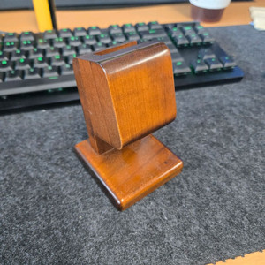 토요오카 크래프트 원목 시계 거치대