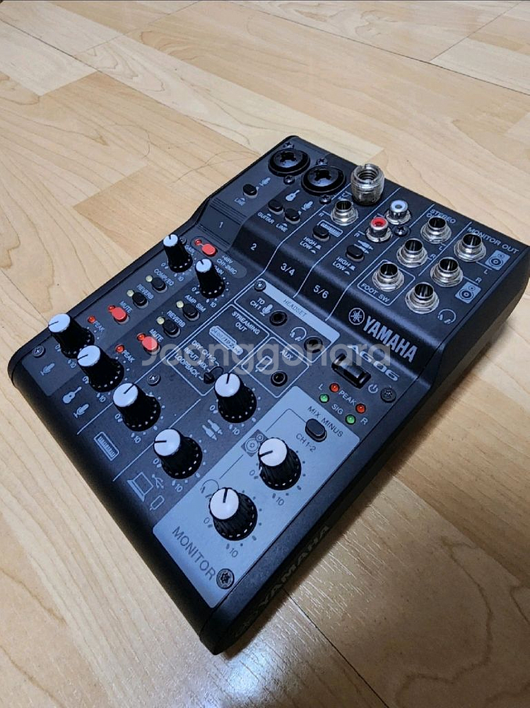 야마하 AG06 MKII 오디오 믹서--1