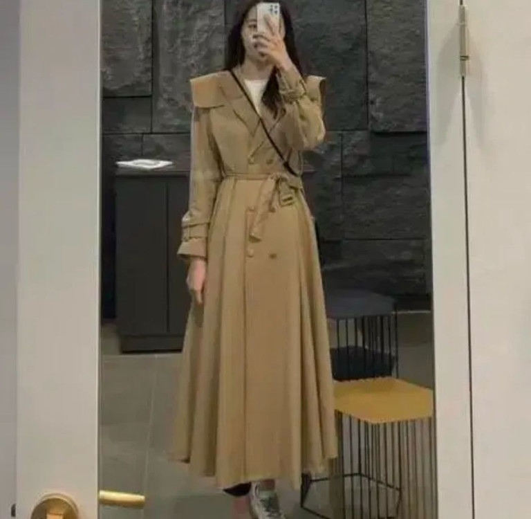 엔뉴엘 트렌치코트 브론 윤주옷장 포스트모니션 러브미우 이미지