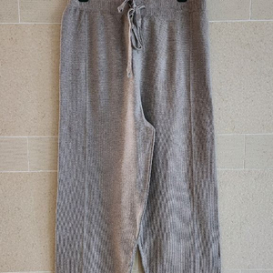 여성 니트 바지 66ㅡ새상품