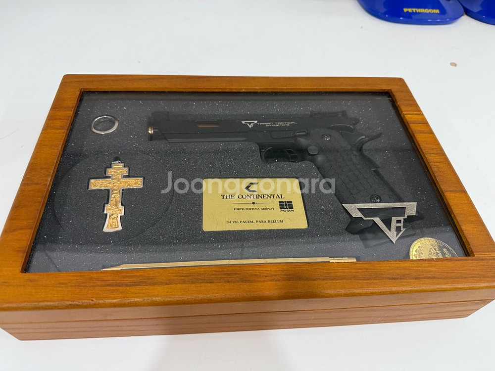 존윅 컨티넨탈 굿즈 컬렉션 GBB 컴뱃마스터--1