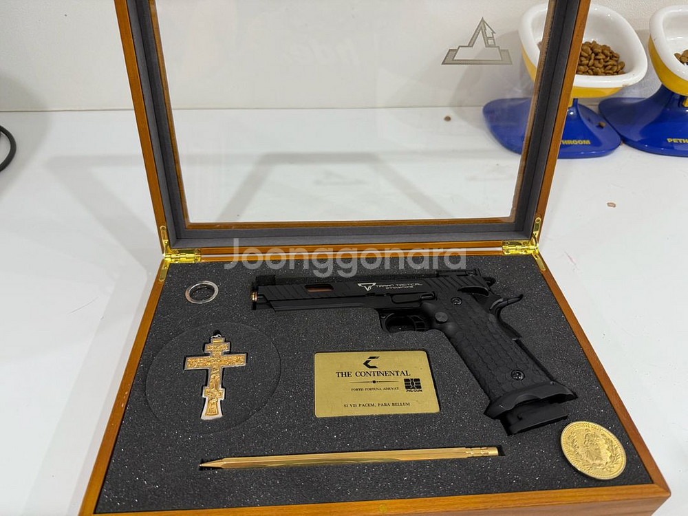 존윅 컨티넨탈 굿즈 컬렉션 GBB 컴뱃마스터--2