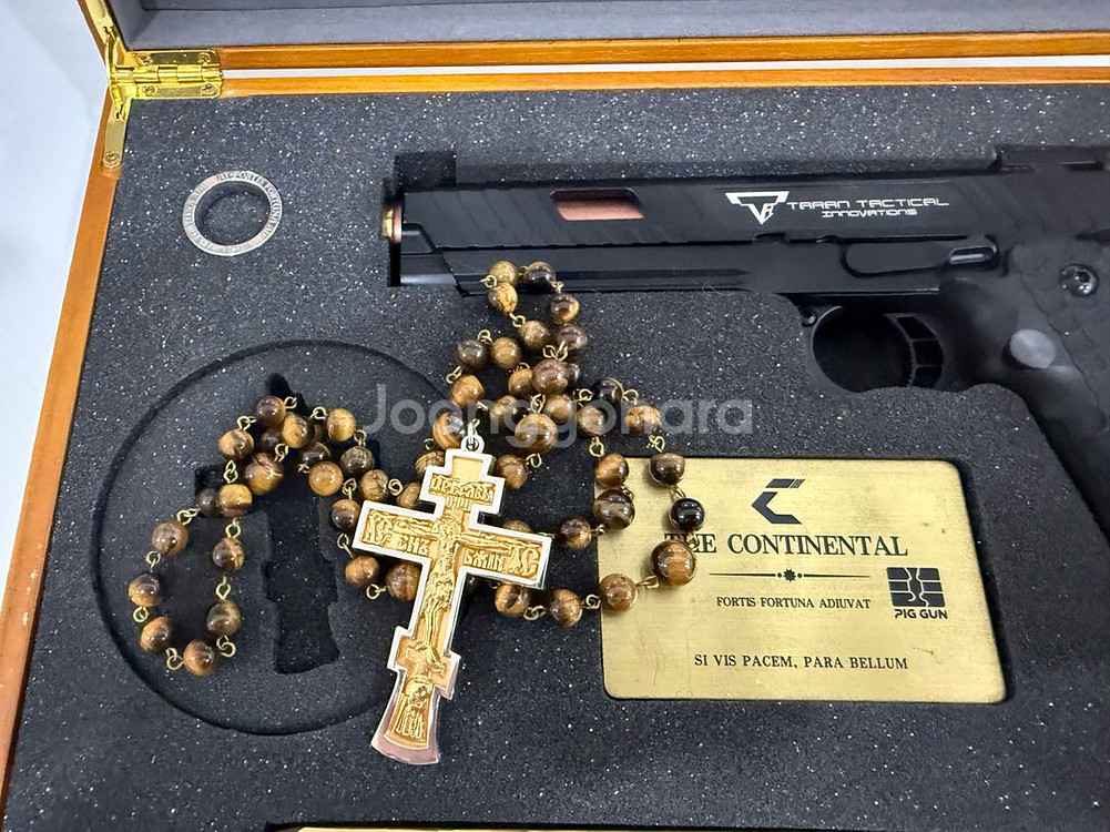 존윅 컨티넨탈 굿즈 컬렉션 GBB 컴뱃마스터--4