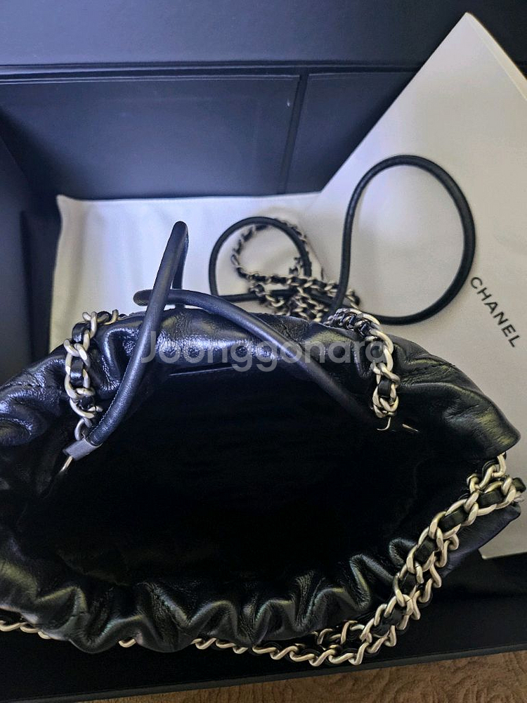 샤넬 22백 미니(새상품급)--2