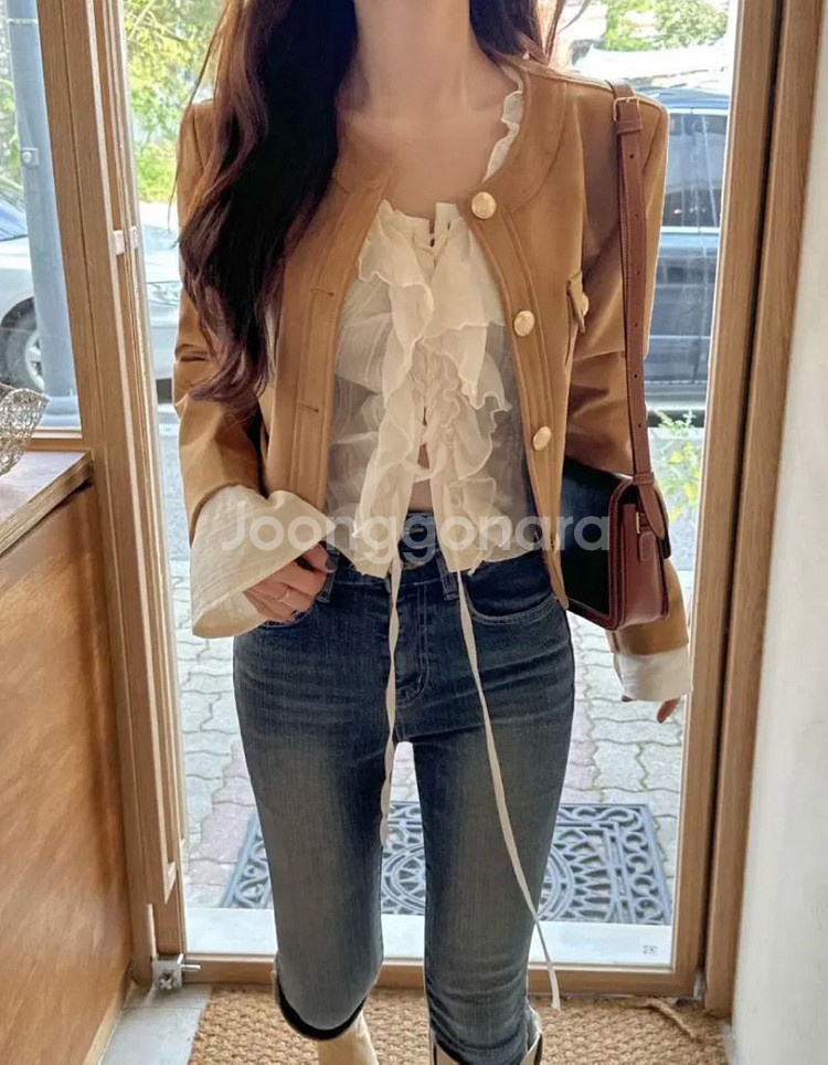 포스트모니션 버닝 스웨이드 금장 자켓 크롭 브론 카멜--0