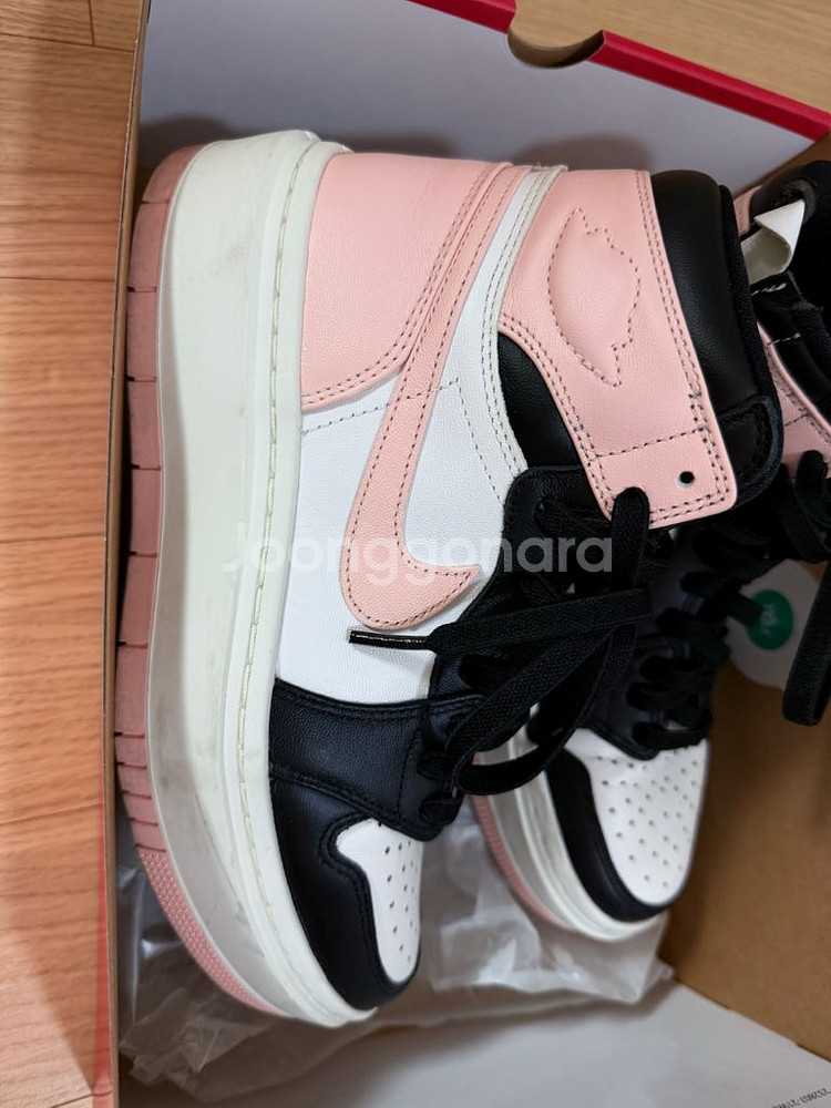 나이키 조던1 엘리베이트 하이 블랙 핑크 240--8