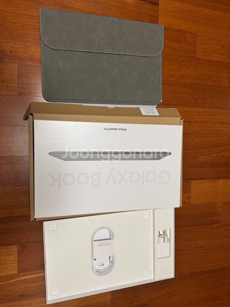 갤럭시북5 프로H NT965XHW-A51AG--4