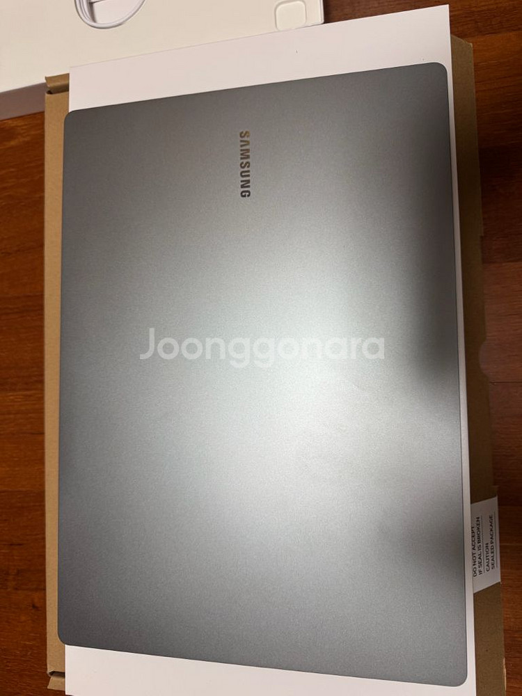 갤럭시북5 프로H NT965XHW-A51AG--2