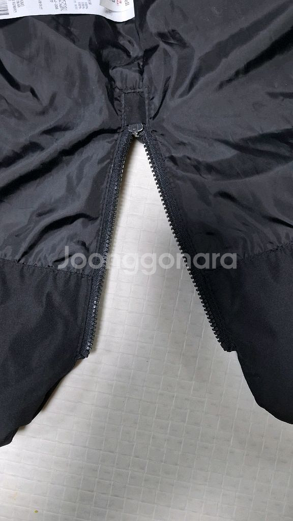 몽벨 23년식 여성 헤비 패딩자켓 100(77)--7