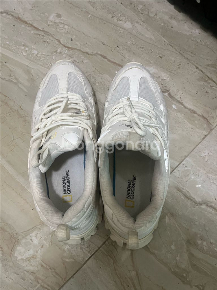 네서널지오그래픽 런닝화 265--2