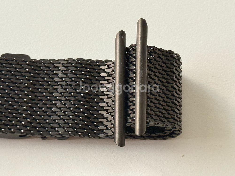 애플워치 정품 티타늄 밀레니즈 루프 M 블랙 SS급 25-JUL 44/45/46/49mm--5